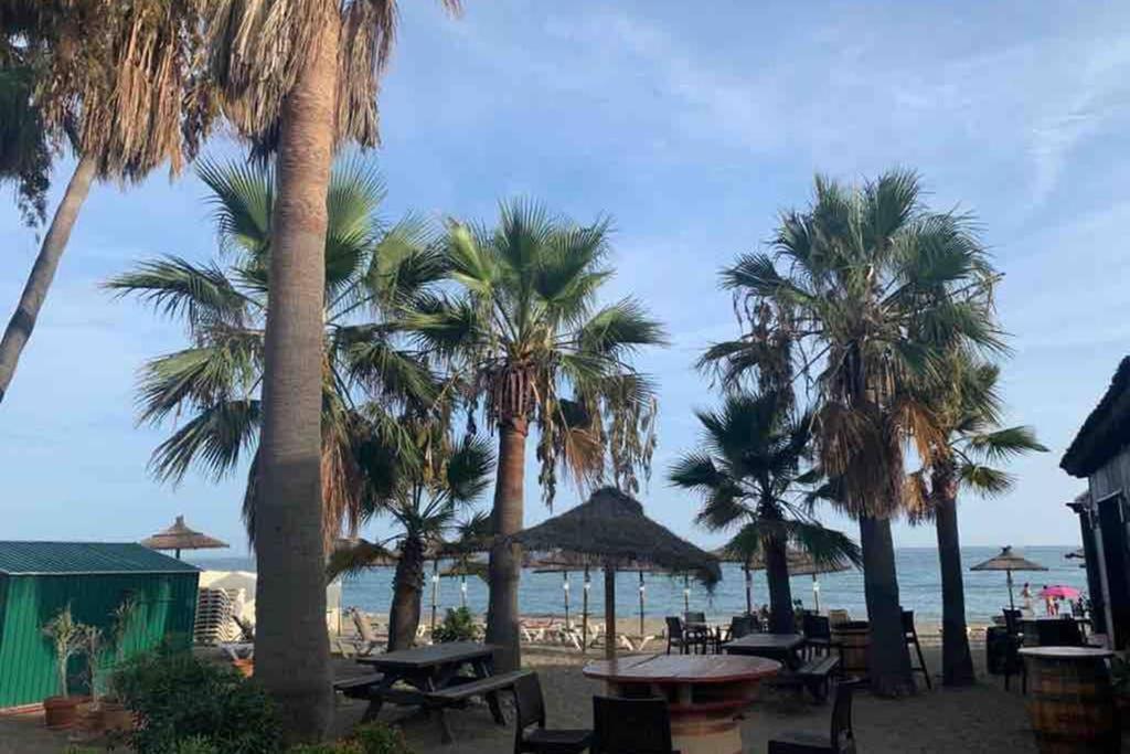 Appartement Palmeras Puerto Paraiso Естепона Екстериор снимка