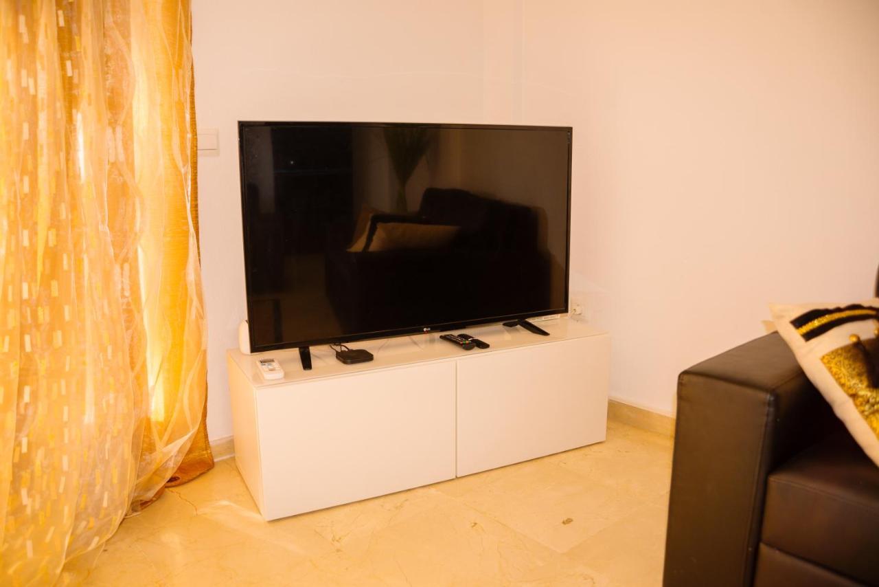 Appartement Palmeras Puerto Paraiso Естепона Екстериор снимка